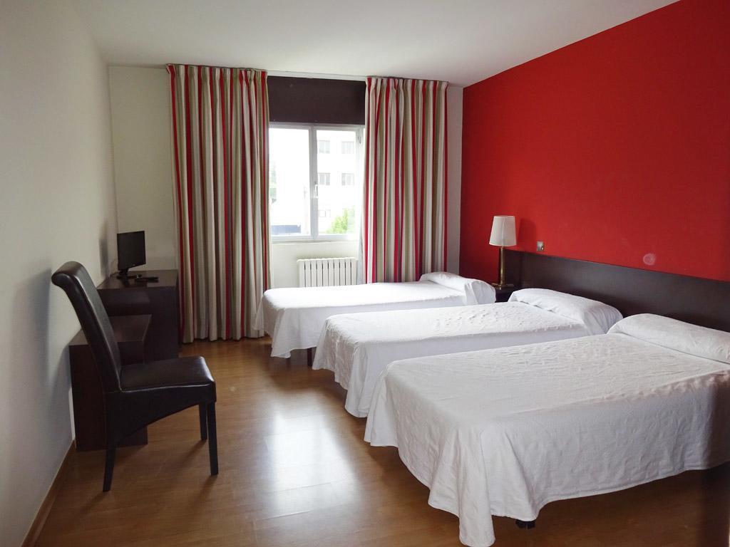 Hotel Millan Negreira Εξωτερικό φωτογραφία